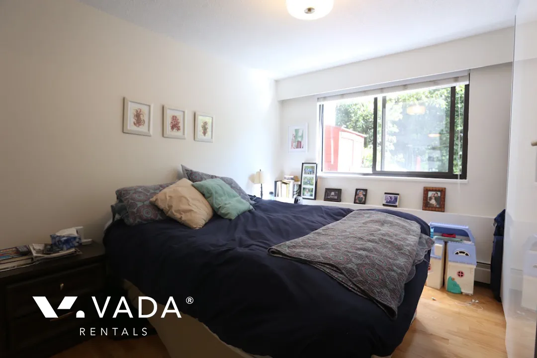 Somerset in The West End - 2 Bedroom Apartment For Rent in Vancouver at 104 - 1140 Pendrell Street, Vancouver, BC