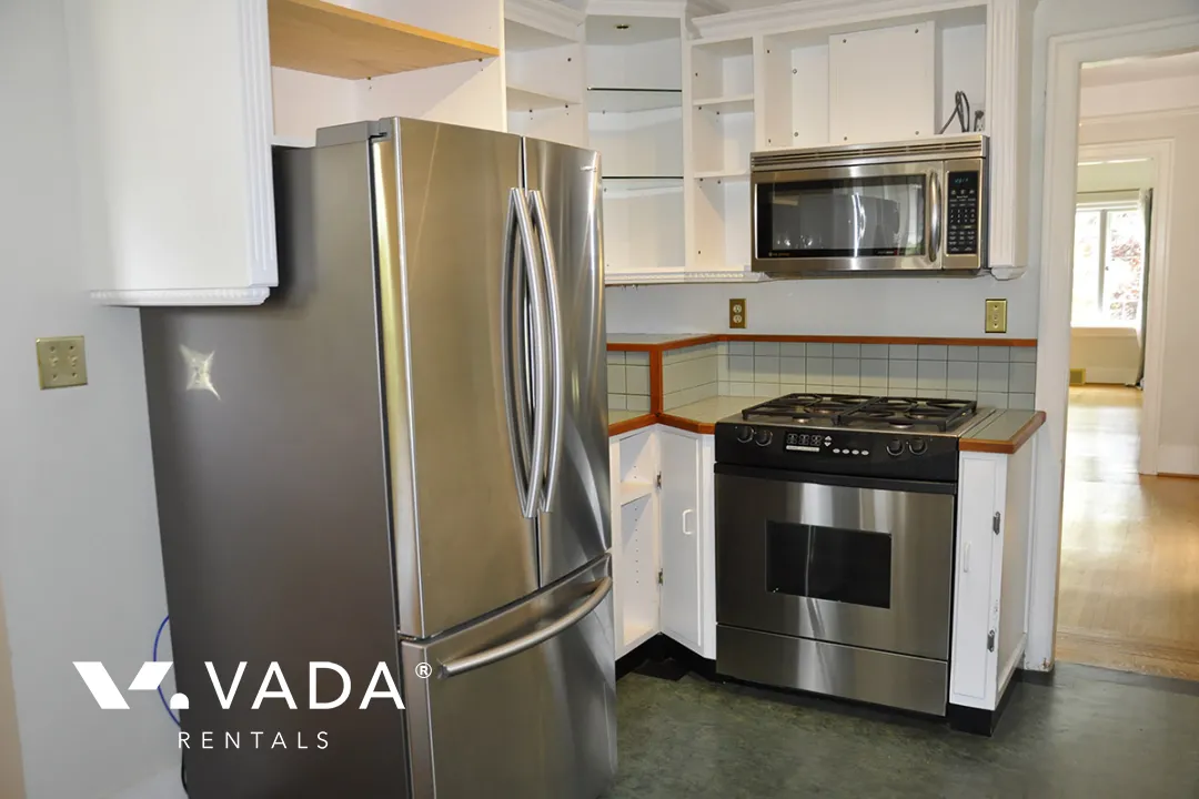 Dunbar - 3 Bedroom House For Rent in Vancouver at 3755 Blenheim Street, Vancouver, BC
