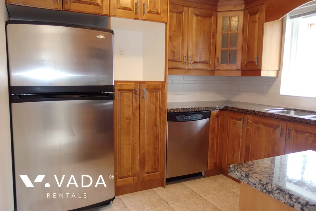 Woodland Place in Central POCO - 3 Bedroom Townhouse For Rent in Port Coquitlam at 14 - 3685 Woodland Drive, Port Coquitlam, BC