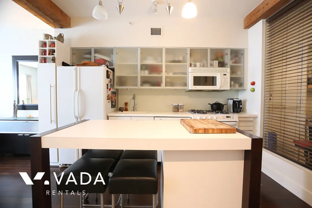 Alda in Yaletown - 2 Bedroom Loft For Rent in Vancouver at 213 - 1275 Hamilton Street, Vancouver, BC