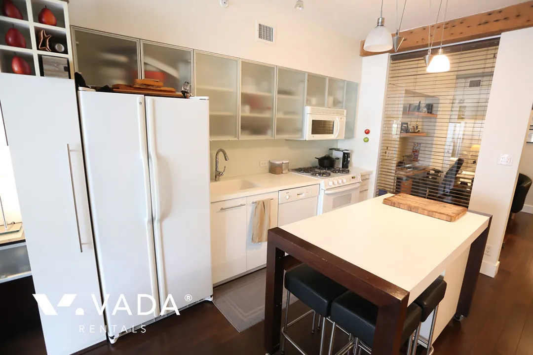 Alda in Yaletown - 2 Bedroom Loft For Rent in Vancouver at 213 - 1275 Hamilton Street, Vancouver, BC