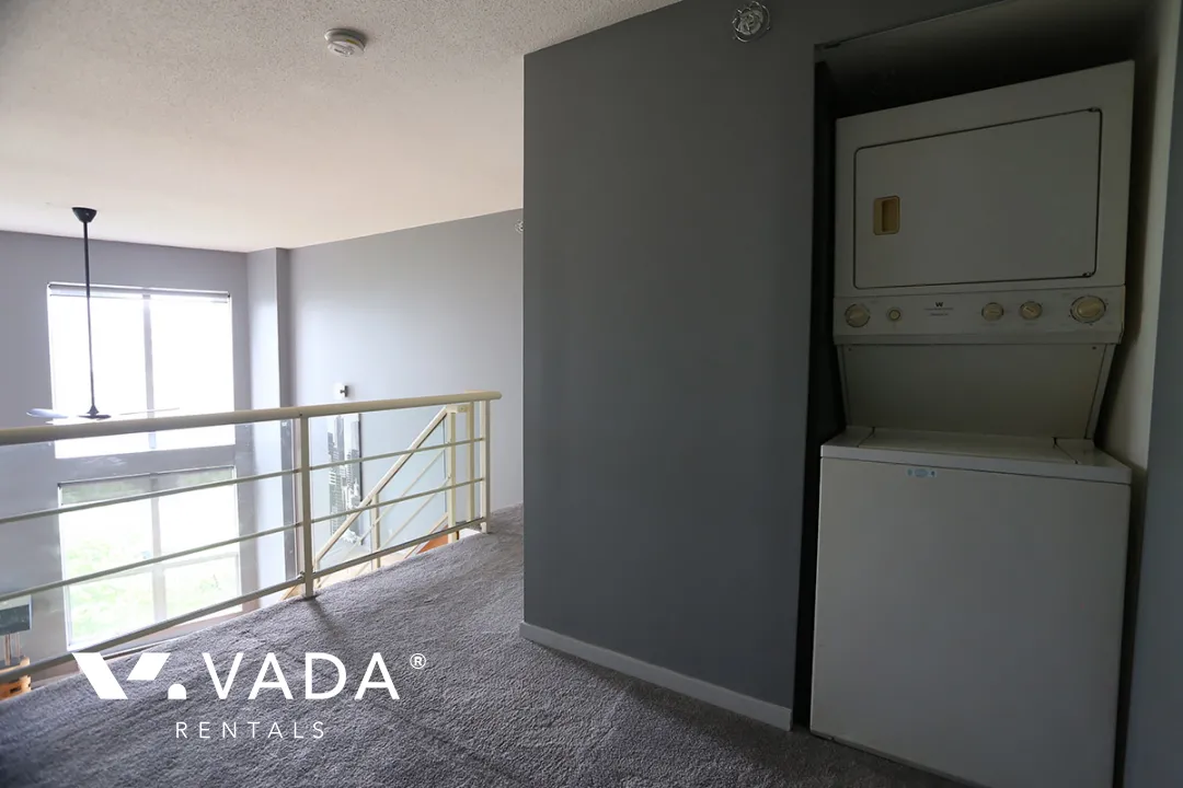 Spot in Downtown - 1 Bedroom Loft For Rent in Vancouver at 320 - 933 Seymour Street, Vancouver, BC