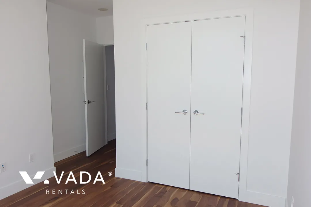 Modello in Metrotown - 3 Bedroom Apartment For Rent in Burnaby at 2306 - 4360 Beresford Street, Burnaby, BC