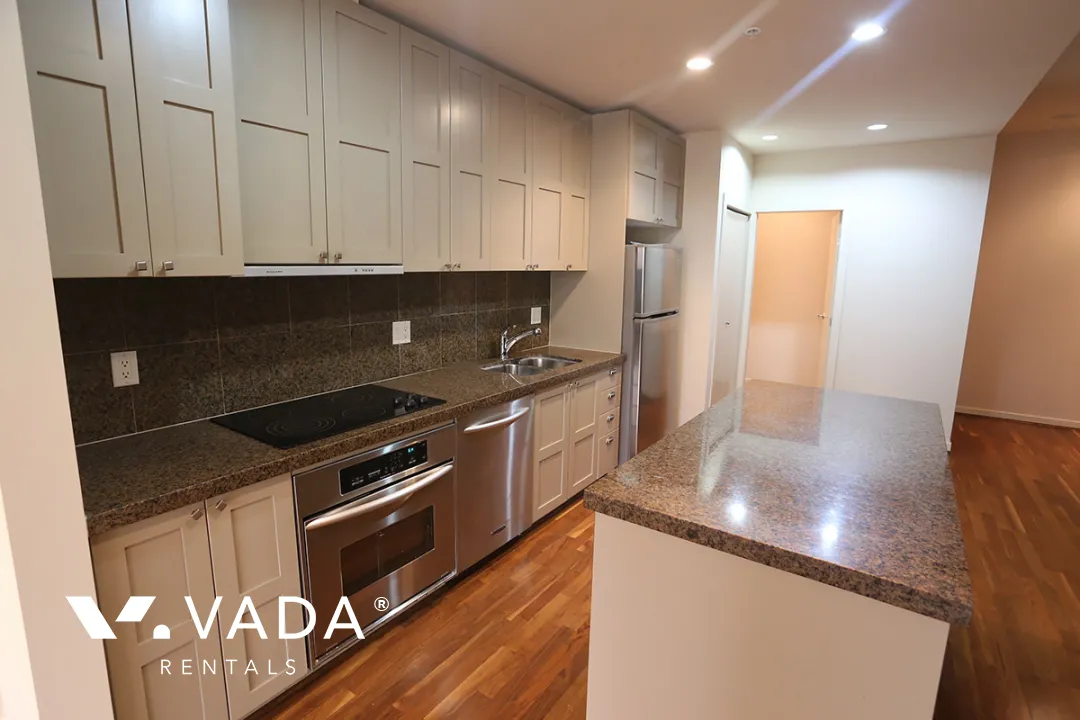Qube in Coal Harbour - 1 Bedroom Apartment For Rent in Vancouver at 1115 - 1333 West Georgia Street, Vancouver, BC