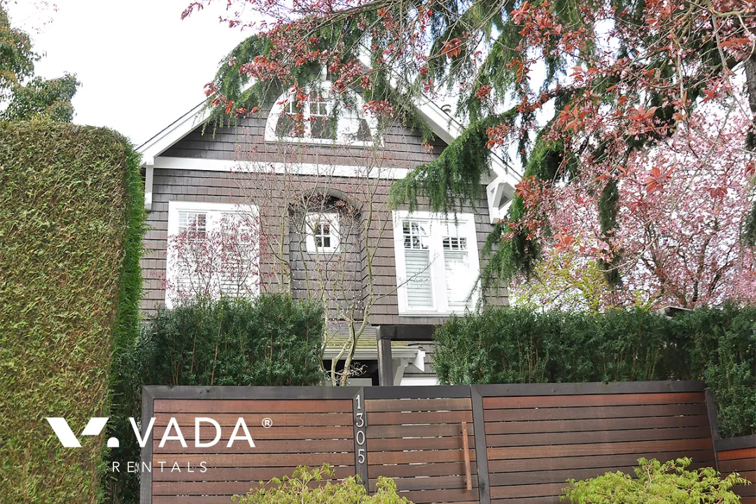 Kitsilano - 2 Bedroom Duplex For Rent in Vancouver at 1305 Cypress Street, Vancouver, BC