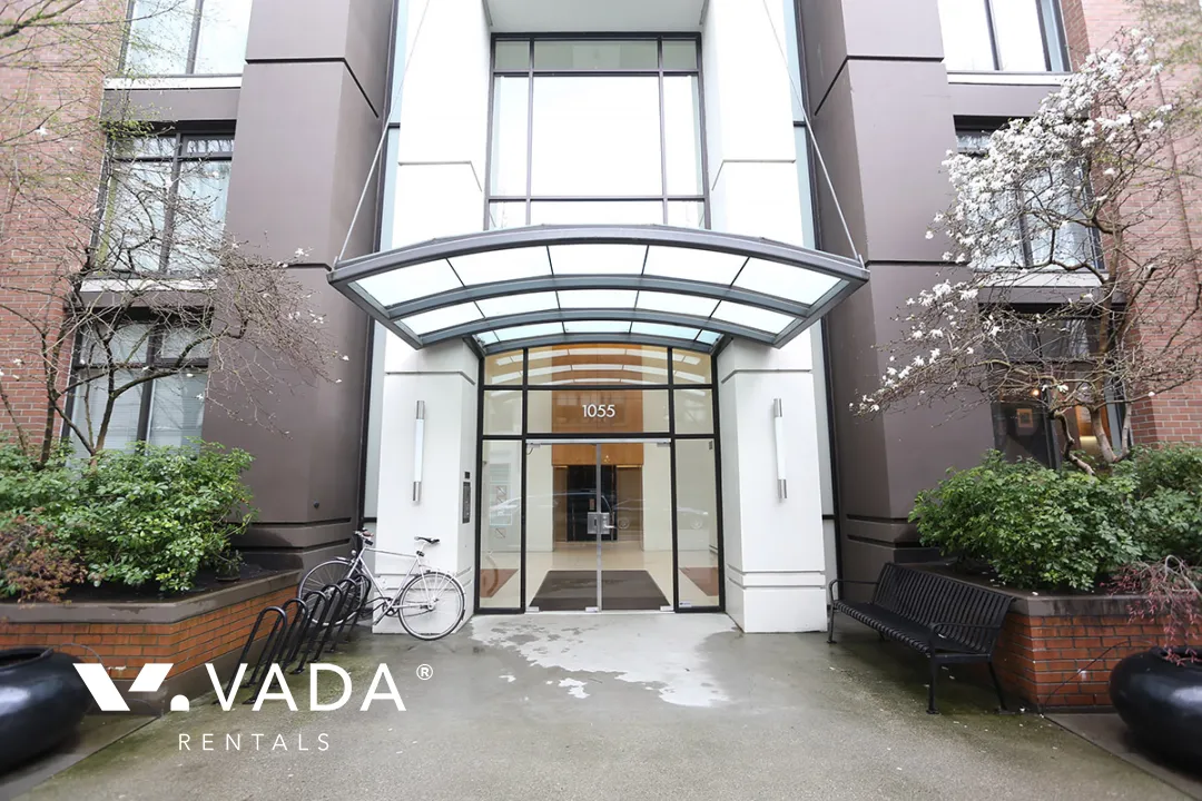 Domus in Yaletown - 2 Bedroom Apartment For Rent in Vancouver at 1403 - 1055 Homer Street, Vancouver, BC