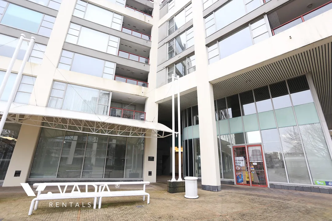 1000 Beach in False Creek North - 2 Bedroom Apartment For Rent in Vancouver at 504 - 1006 Beach Avenue, Vancouver, BC, V6E 1T7