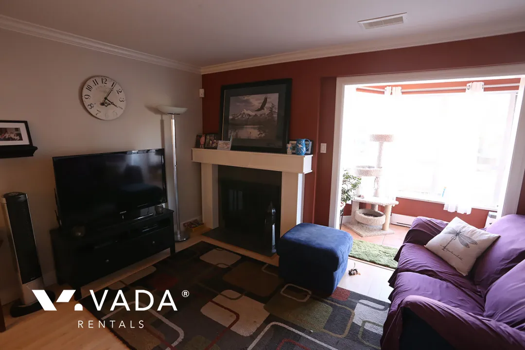 2333 Eton in Hastings Sunrise - 2 Bedroom Apartment For Rent in Vancouver at 204 - 2333 Eton Street, Vancouver, BC