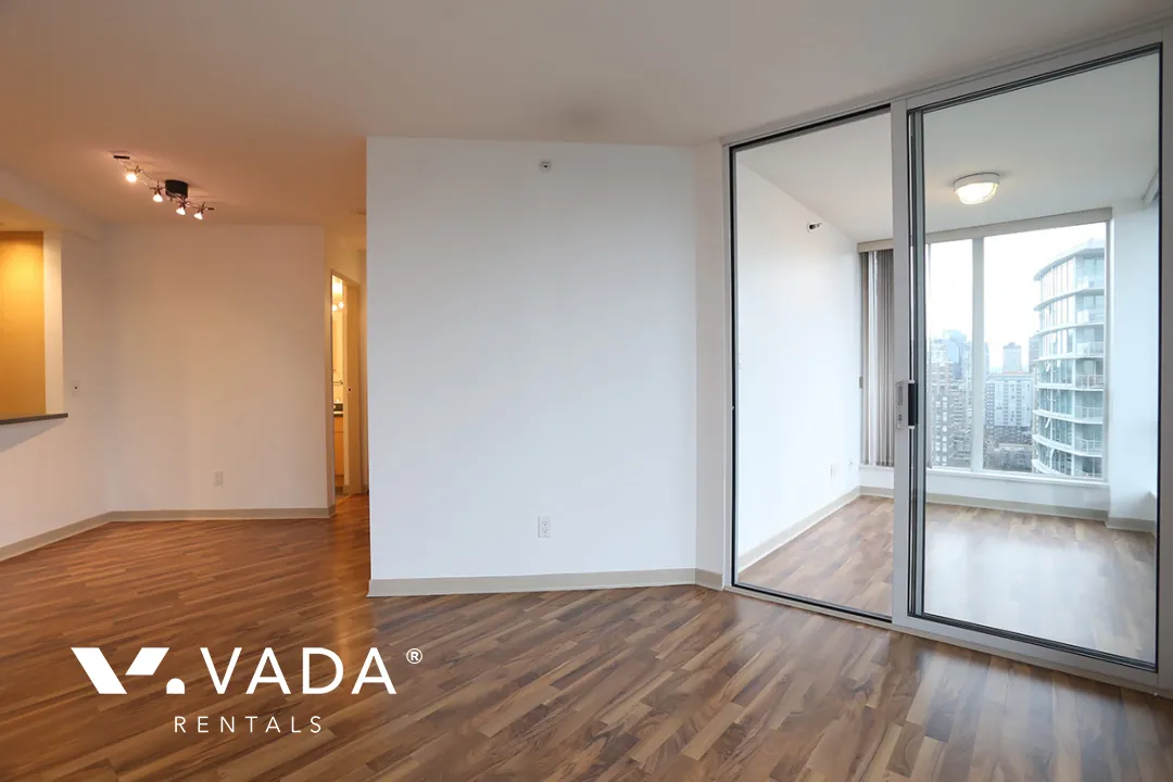 Landmark 33 in Yaletown - 1 Bedroom Apartment For Rent in Vancouver at 3009 - 1009 Expo Boulevard, Vancouver, BC