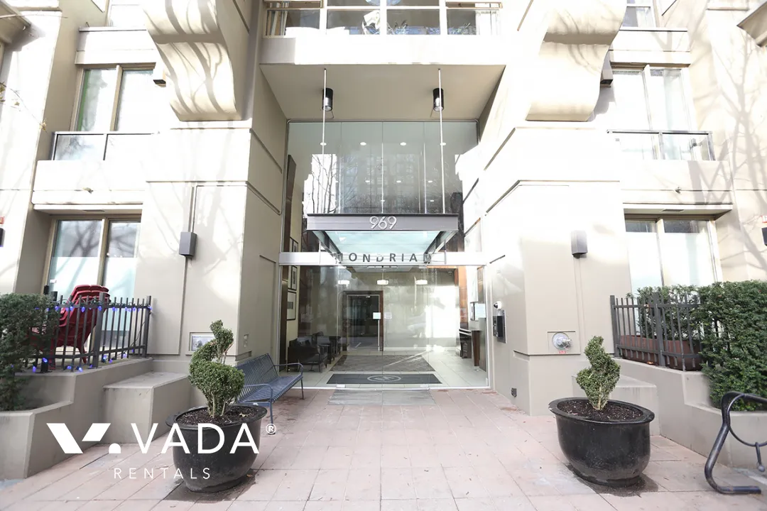 Mondrian in Downtown - Furnished 2 Bedroom Apartment For Rent in Vancouver at 2902 - 969 Richards Street, Vancouver, BC