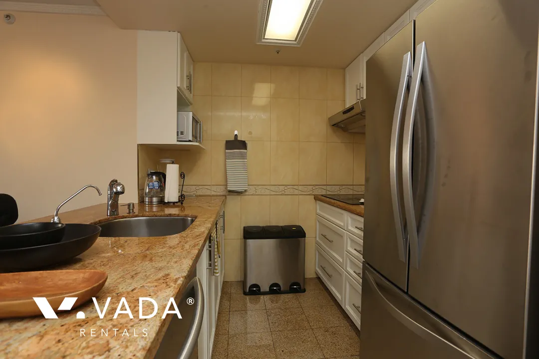 Imperial Tower in Downtown - Furnished 2 Bedroom Apartment For Rent in Vancouver at 1206 - 811 Helmcken Street, Vancouver, BC