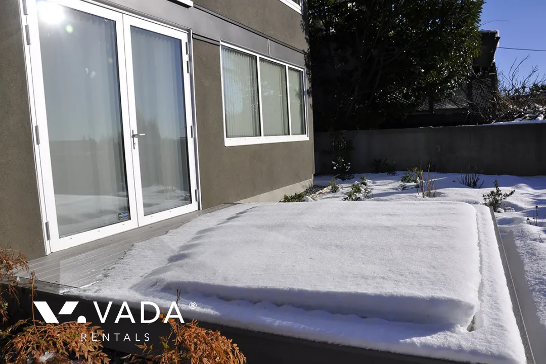 Upper Lonsdale - 2 Bedroom Garden Suite For Rent in North Vancouver at 355 Somerset Street, North Vancouver, BC