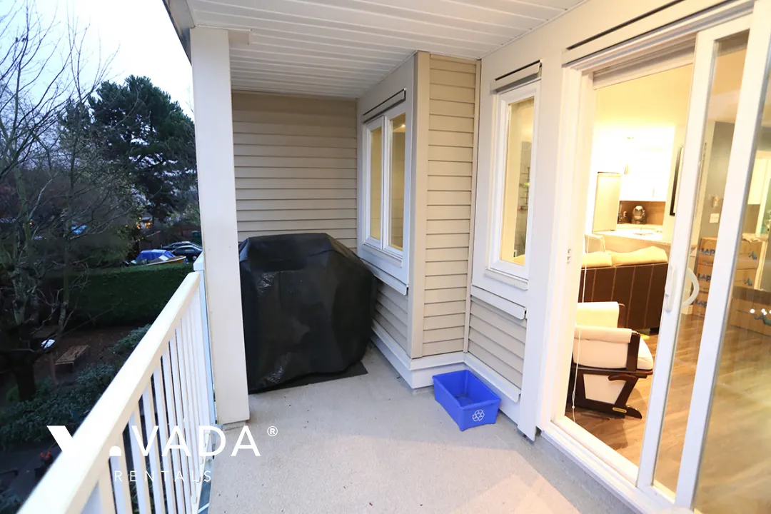 Villas Pacifica in Kitsilano - 1 Bedroom Apartment For Rent in Vancouver at 1949 West 8th Avenue, Vancouver, BC