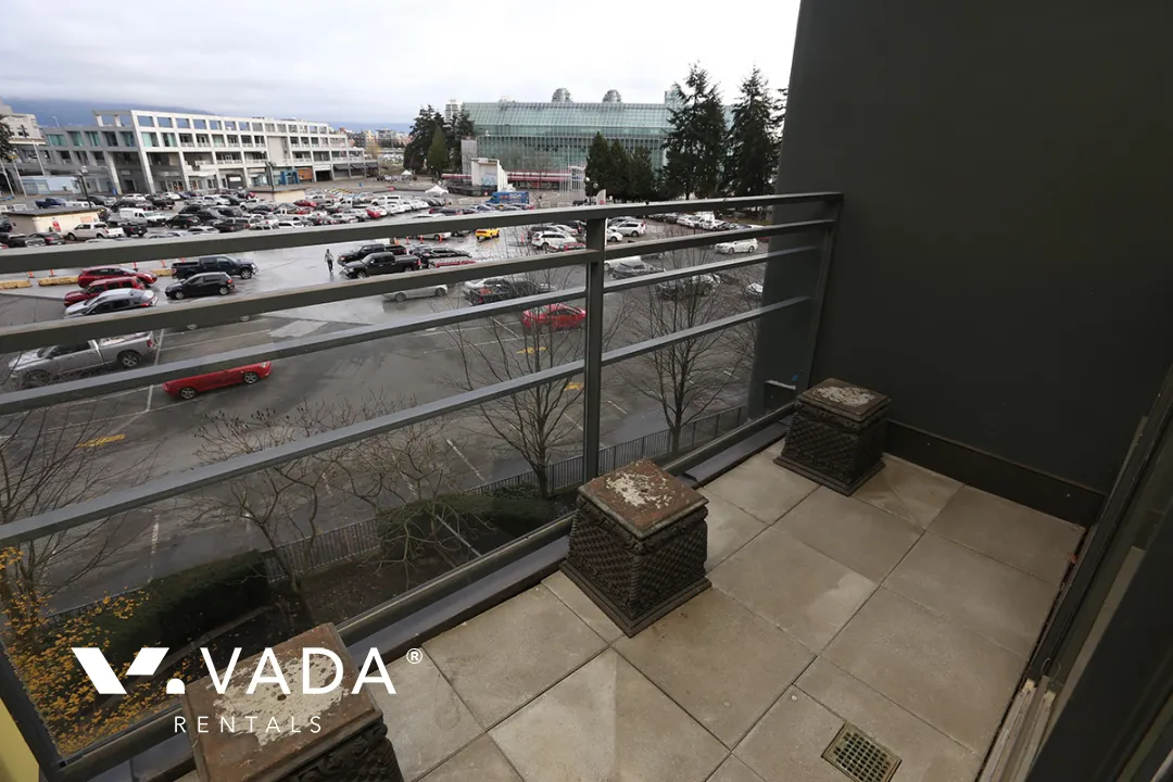 Coopers Lookout in Yaletown - 1 Bedroom Loft For Rent in Vancouver at 306 - 29 Smithe Mews, Vancouver, BC