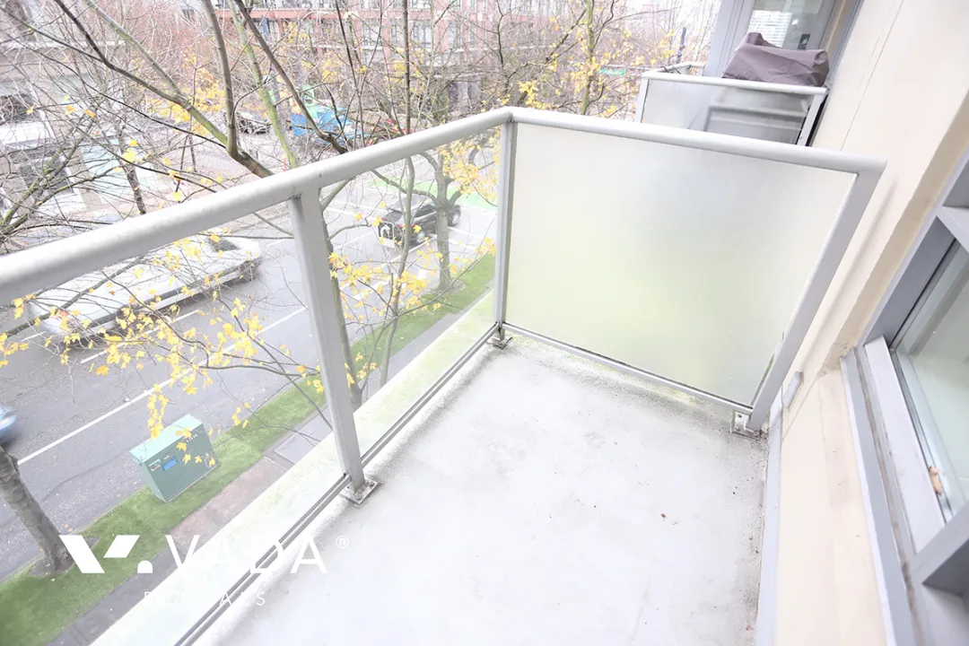 Miro in Yaletown - 1 Bedroom Apartment For Rent in Vancouver at 302 - 1001 Richards Street, Vancouver, BC