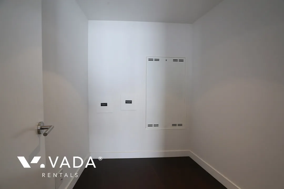 Telus Garden in Downtown - 1 Bedroom Apartment For Rent in Vancouver at 1202 - 777 Richards Street, Vancouver, BC