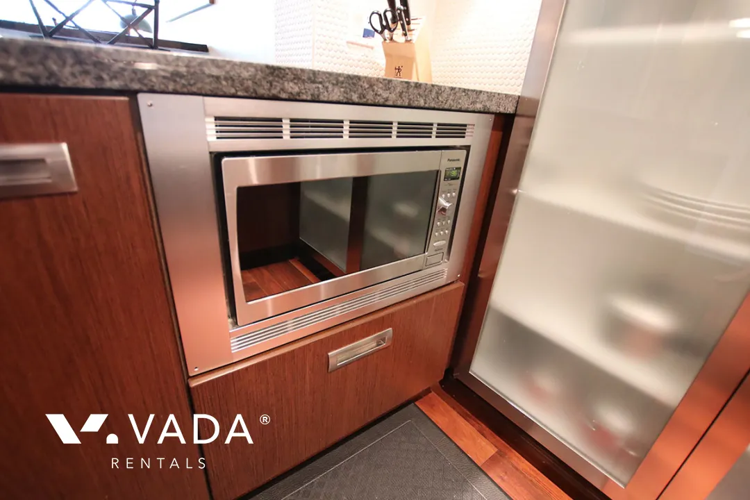 Donovan in Yaletown - Furnished 1 Bedroom Apartment For Rent in Vancouver at 503 - 1055 Richards Street, Vancouver, BC
