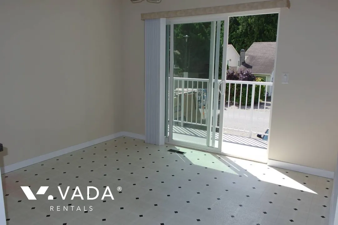 Central Coquitlam - 3 Bedroom House (Upper Level) For Rent in Coquitlam at 3207 Salt Spring Avenue, Coquitlam, BC