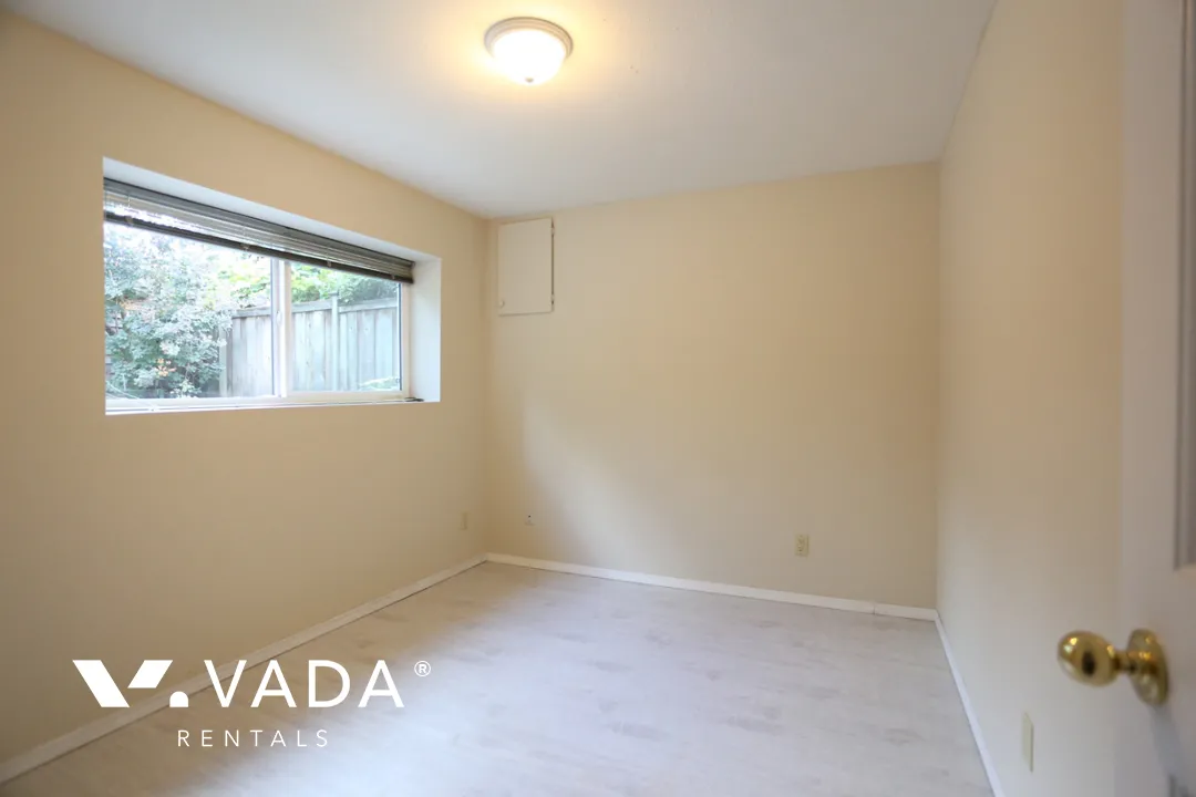 Central Coquitlam - 4 Bedroom House For Rent in Coquitlam at 3207 Salt Spring Avenue, Coquitlam, BC