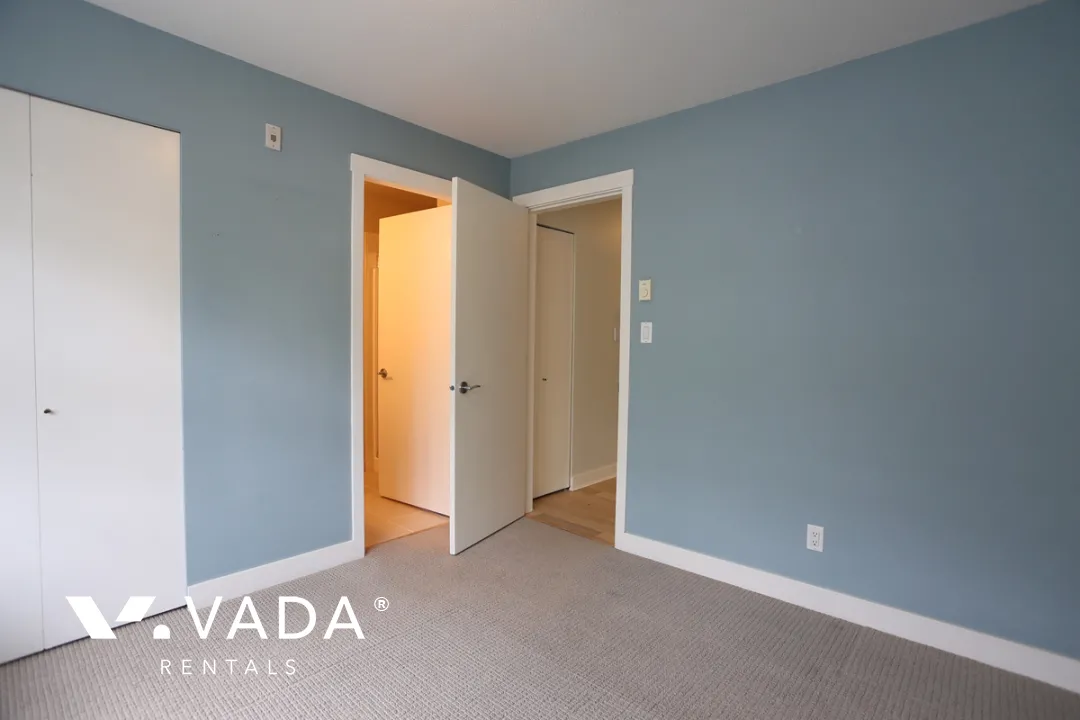 Braebern in Fairview - 2 Bedroom Apartment For Rent in Vancouver at 402 - 736 West 14th Avenue, Vancouver, BC