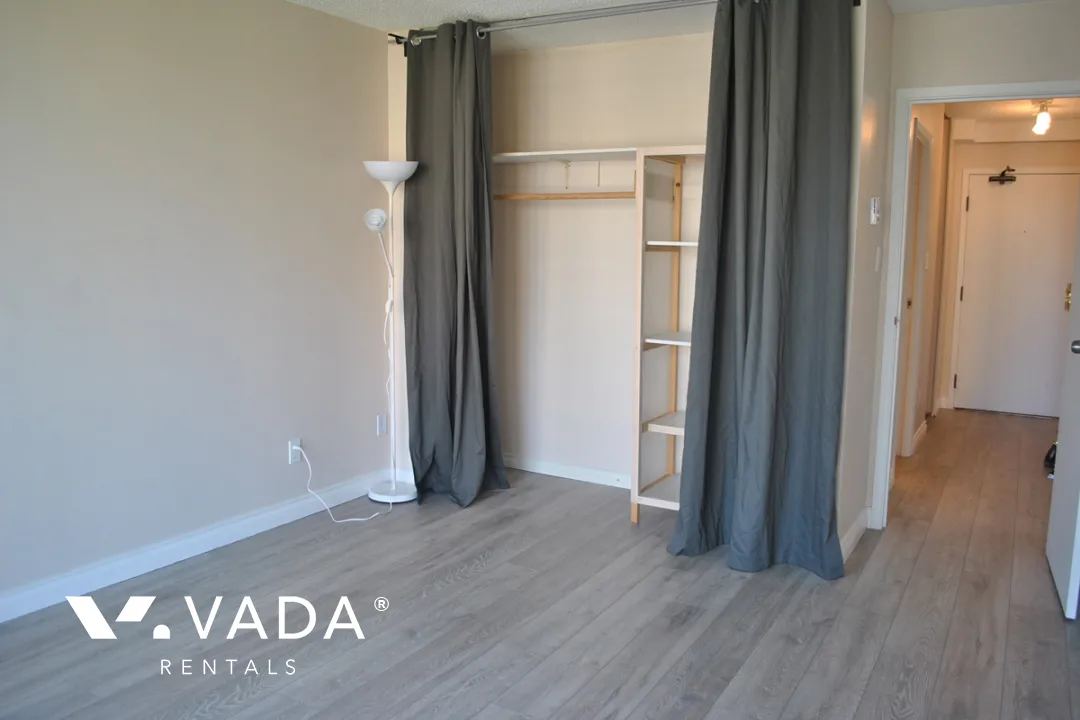 Parkside Manor in Metrotown - 1 Bedroom Apartment For Rent in Burnaby at 1403 - 6455 Willingdon Avenue, Burnaby, BC