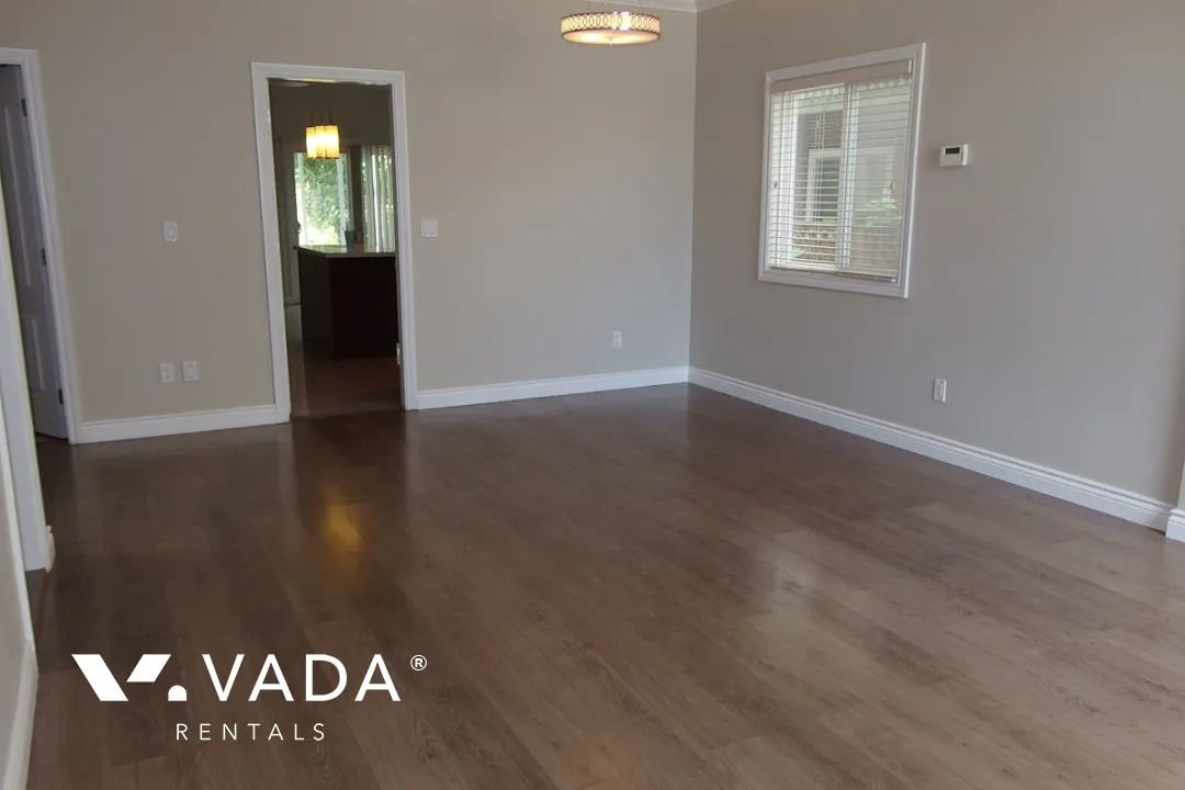 Metrotown - 5 Bedroom Duplex For Rent in Burnaby at 6621 Nolan Street, Burnaby, BC