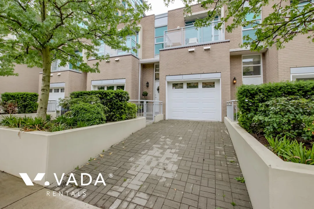 Esplanade at the Pier in Lower Lonsdale - 3 Bedroom Townhouse For Rent in North Vancouver at 15 - 188 East Esplanade, North Vancouver, BC