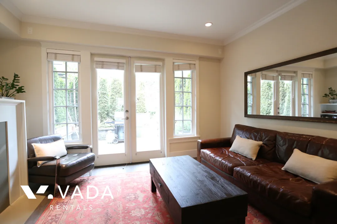 Stirling in Dunbar - 3 Bedroom Townhouse For Rent in Vancouver at 5475 Dunbar Street, Vancouver, BC