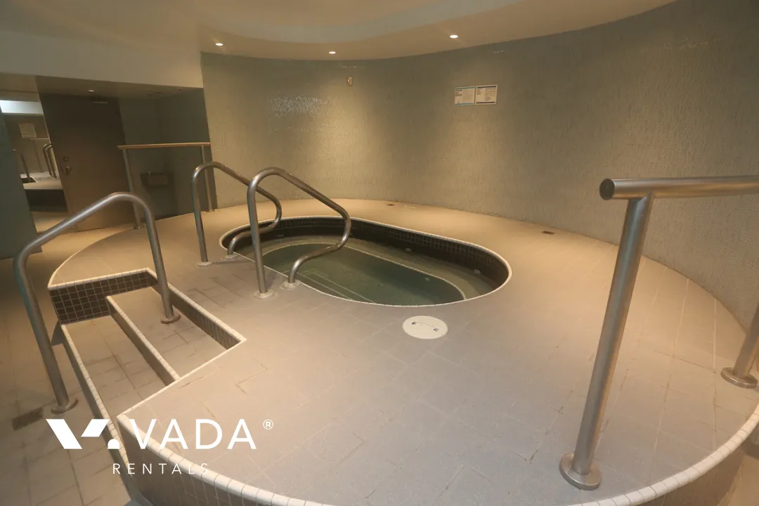 Harbourside Park in Coal Harbour - 1 Bedroom Apartment For Rent in Vancouver at 1506 - 555 Jervis Street, Vancouver, BC