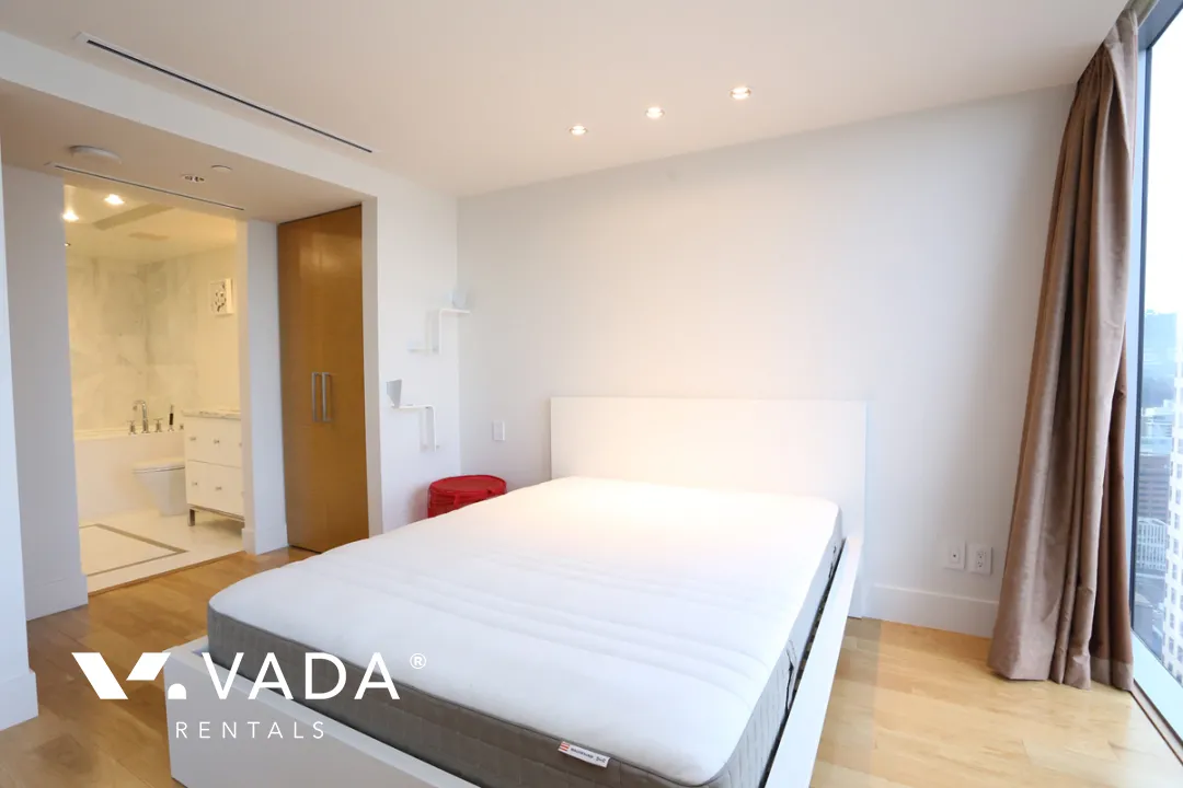 Private Residences at Hotel Georgia in Downtown - Furnished 1 Bedroom Apartment For Rent in Vancouver at 3503 - 667 Howe Street, Vancouver, BC