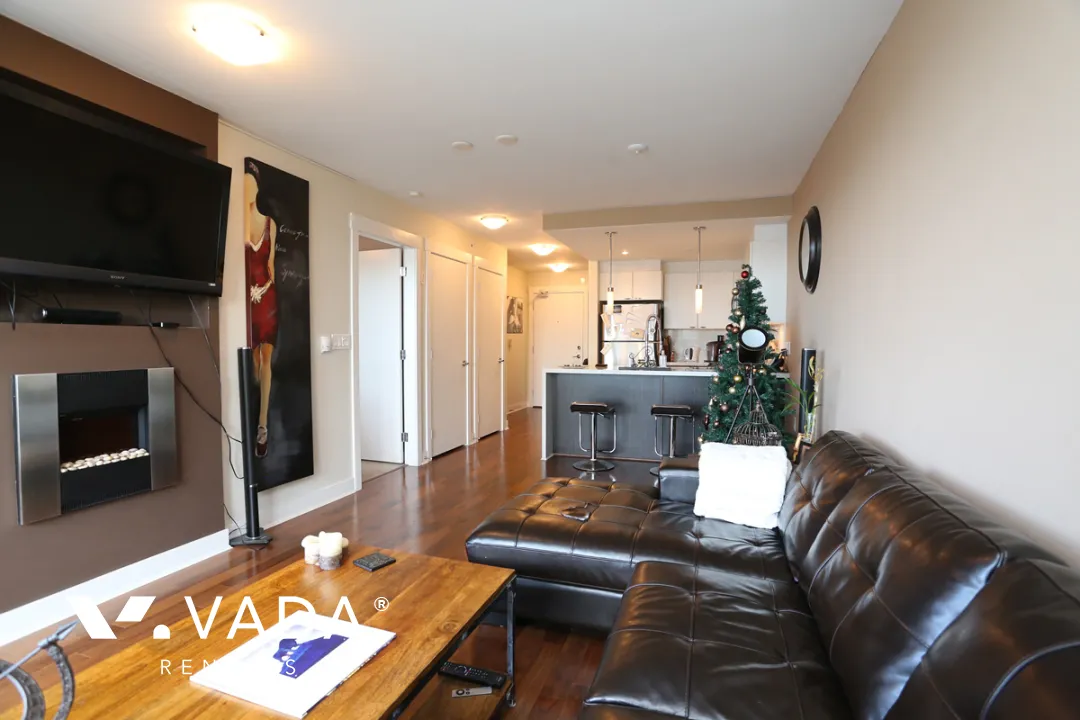 Envy in Lower Lonsdale - 1 Bedroom Apartment For Rent in North Vancouver at 407 - 160 3rd Street West, North Vancouver, BC