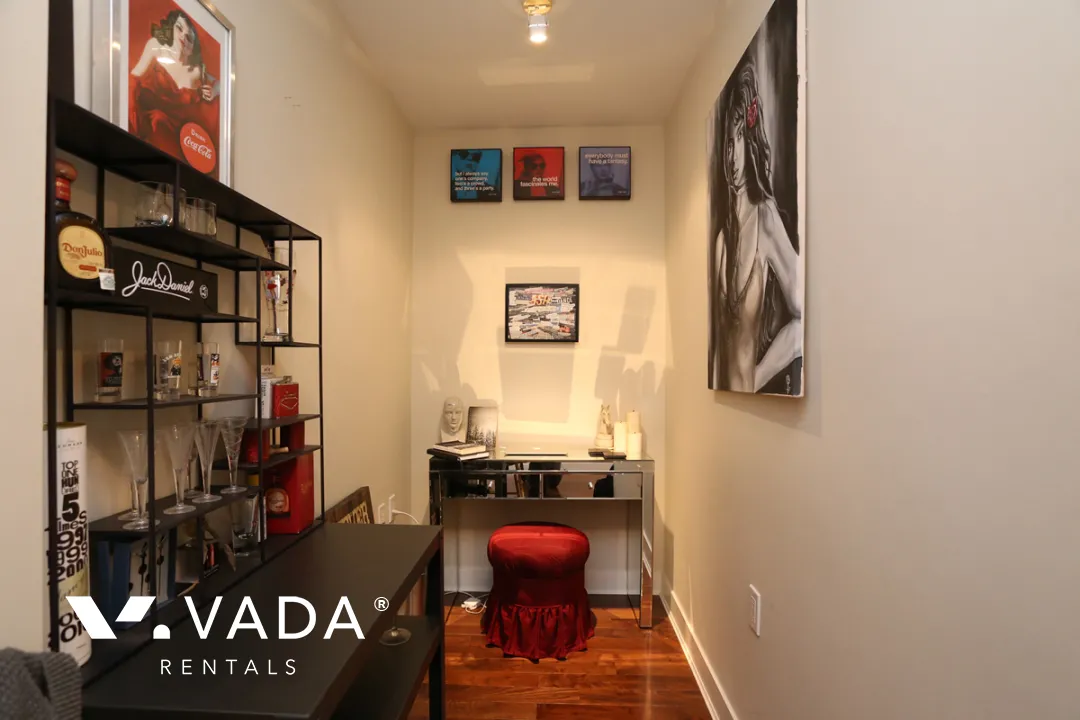 Envy in Lower Lonsdale - 1 Bedroom Apartment For Rent in North Vancouver at 407 - 160 3rd Street West, North Vancouver, BC