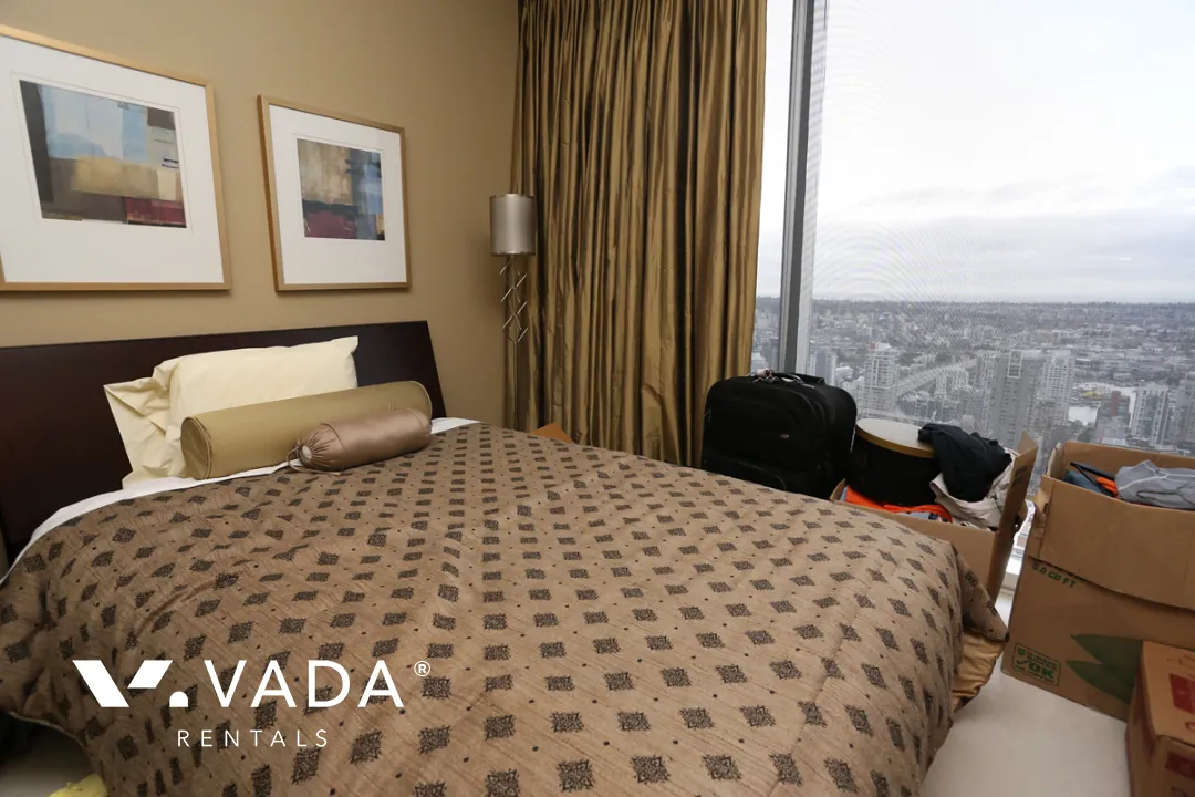 One Wall Centre in Downtown - 2 Bedroom Apartment For Rent in Vancouver at 4604 - 938 Nelson Street, Vancouver, BC