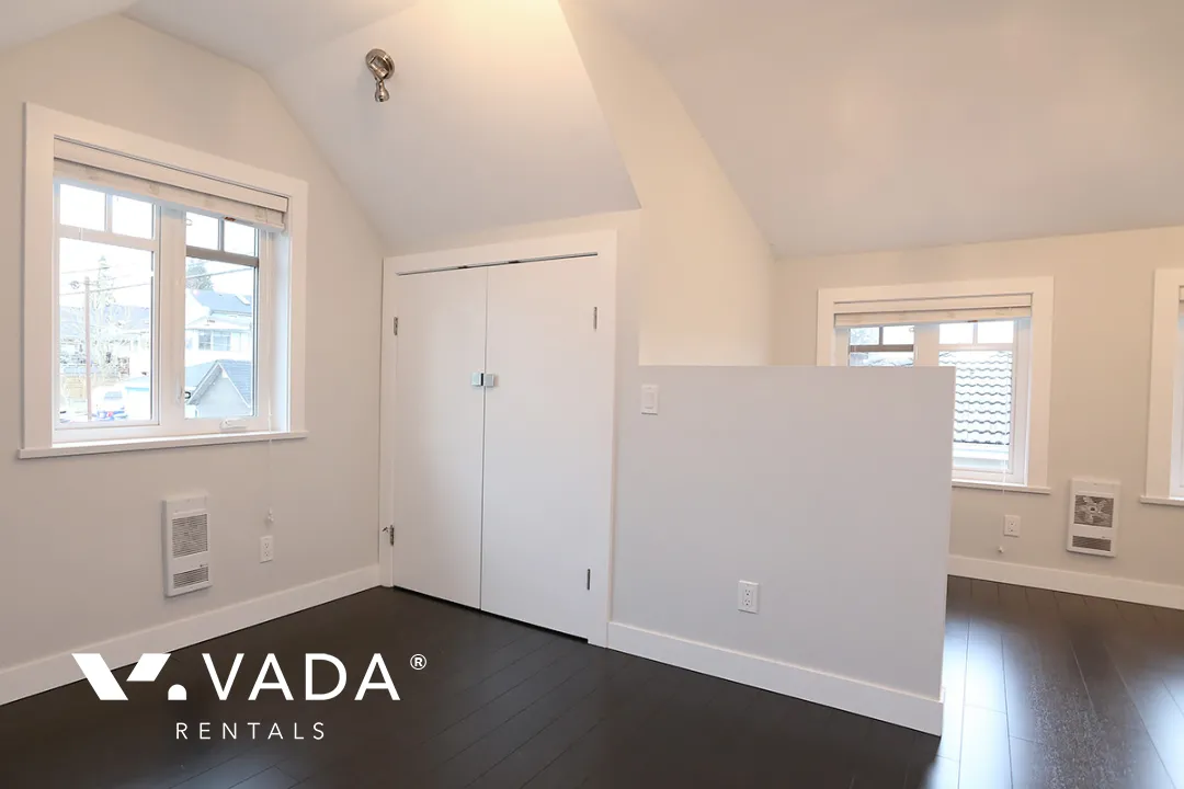 Riley Park - 1 Bedroom Laneway House For Rent in Vancouver at 5393 Prince Albert Street, Vancouver, BC