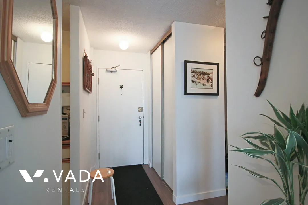 Hornby Court in Downtown - Furnished 1 Bedroom Apartment For Rent in Vancouver at 1001 - 1330 Hornby Street, Vancouver, BC