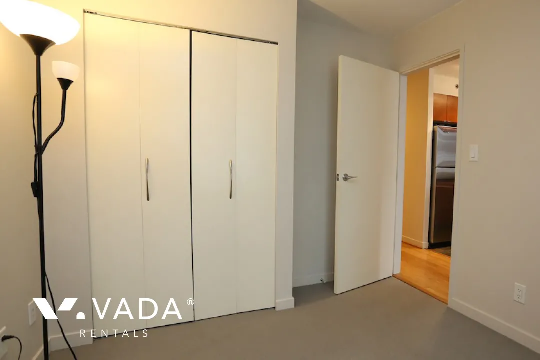 L'aria in Downtown - 1 Bedroom Apartment For Rent in Vancouver at 605 - 822 Seymour Street, Vancouver, BC