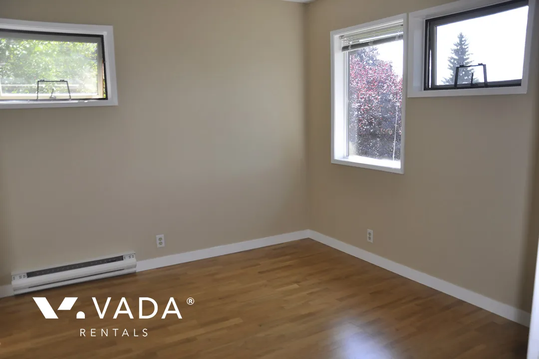 Dunbar - 5 Bedroom House For Rent in Vancouver at 3876 West 36th Avenue, Vancouver, BC