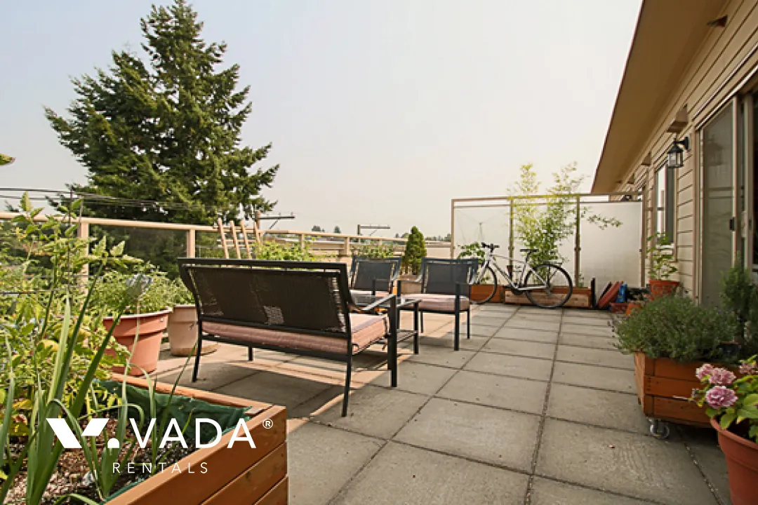Magnolia in Kensington - Furnished 2 Bedroom Penthouse For Rent in Vancouver at 5 - 702 East King Edward Avenue, Vancouver, BC