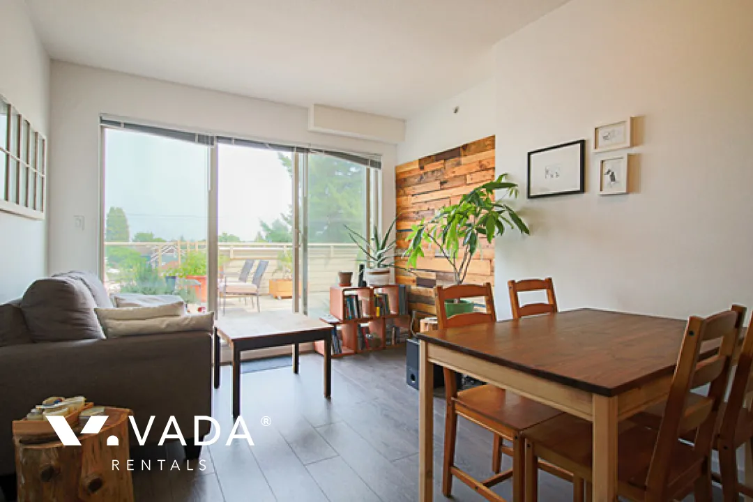 Magnolia in Kensington - Furnished 2 Bedroom Penthouse For Rent in Vancouver at 5 - 702 East King Edward Avenue, Vancouver, BC