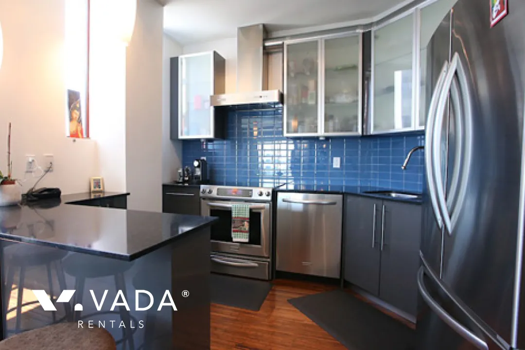 Imperial Tower in Downtown - 3 Bedroom Apartment For Rent in Vancouver at 2003 - 811 Helmcken Street, Vancouver, BC