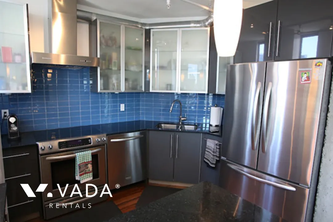 Imperial Tower in Downtown - 3 Bedroom Apartment For Rent in Vancouver at 2003 - 811 Helmcken Street, Vancouver, BC