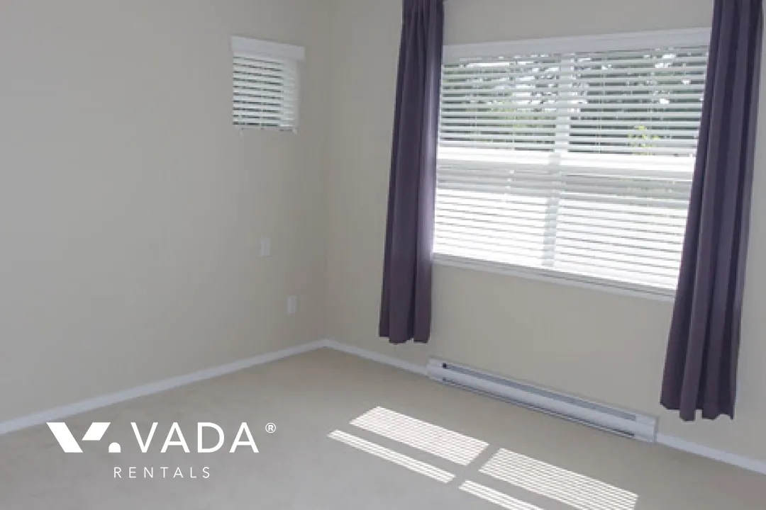 Southpointe in Edmonds - 3 Bedroom Townhouse For Rent in Burnaby at 4 - 6736 Southpoint Drive, Burnaby, BC
