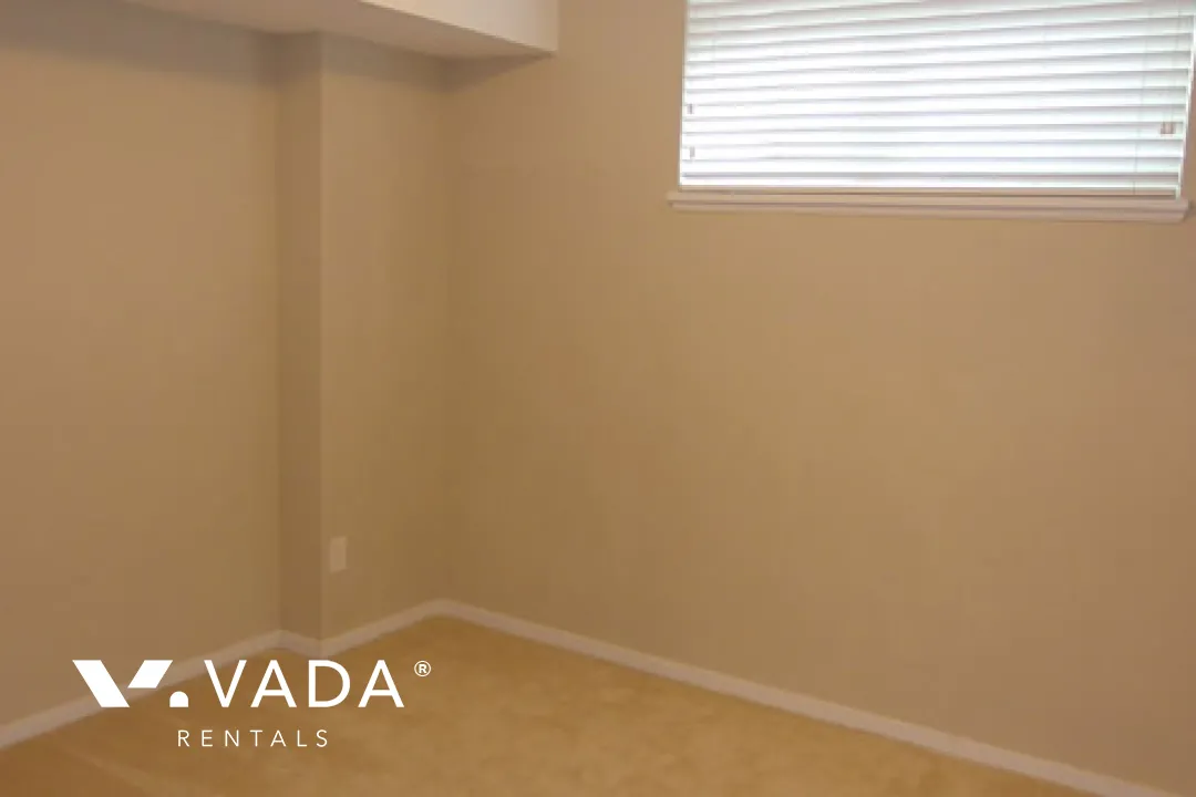 Southpointe in Edmonds - 3 Bedroom Townhouse For Rent in Burnaby at 4 - 6736 Southpoint Drive, Burnaby, BC