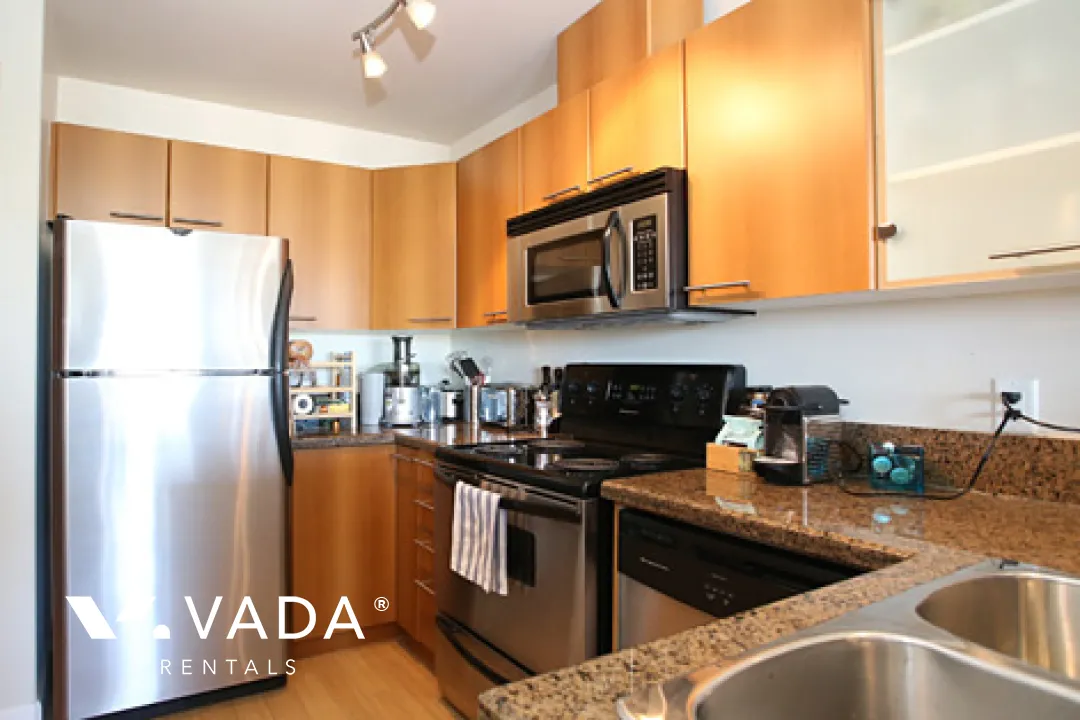 City View Terraces in Commercial Drive - 1 Bedroom Apartment For Rent in Vancouver at 404 - 1718 Venables Street, Vancouver, BC