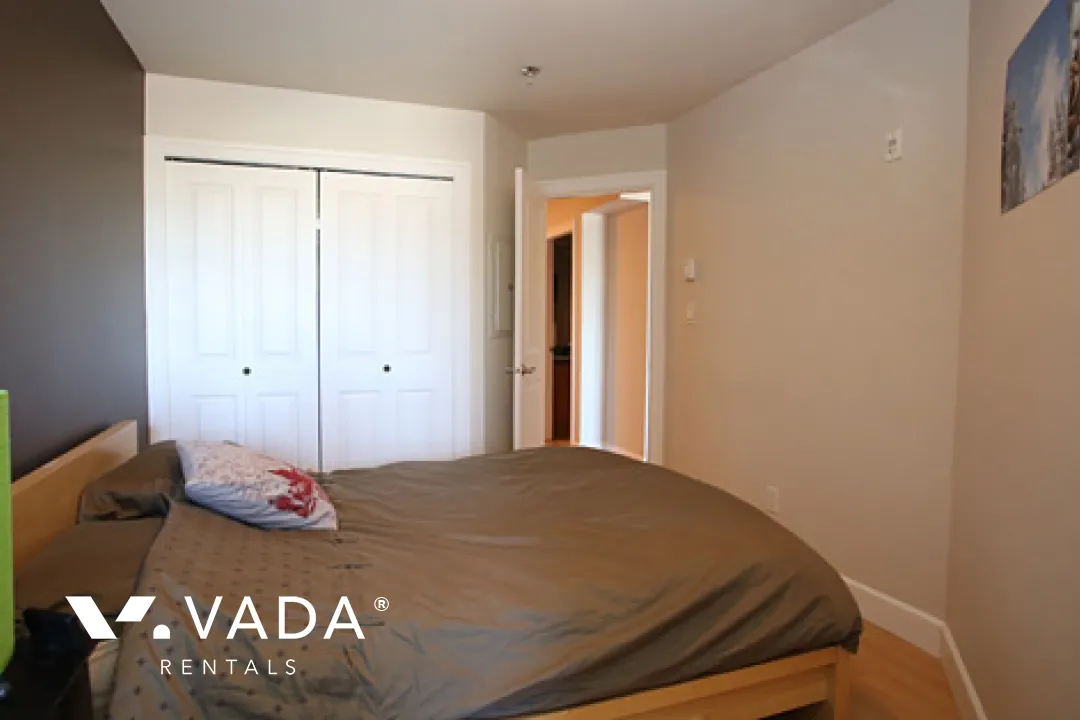 City View Terraces in Commercial Drive - 1 Bedroom Apartment For Rent in Vancouver at 404 - 1718 Venables Street, Vancouver, BC