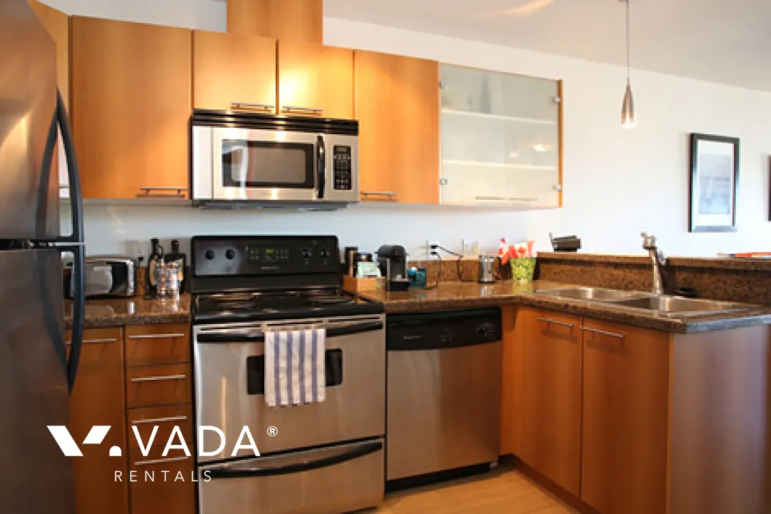 City View Terraces in Commercial Drive - 1 Bedroom Apartment For Rent in Vancouver at 404 - 1718 Venables Street, Vancouver, BC