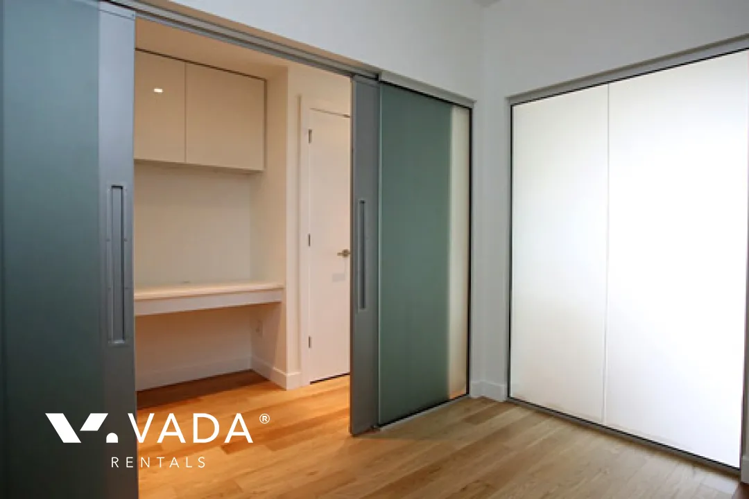 Meccanica in Southeast False Creek - 1 Bedroom Apartment For Rent in Vancouver at 519 - 108 East 1st Avenue, Vancouver, BC
