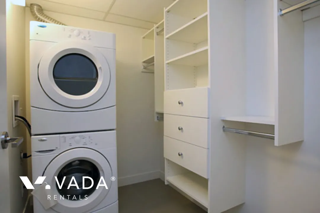 Meccanica in Southeast False Creek - 1 Bedroom Apartment For Rent in Vancouver at 519 - 108 East 1st Avenue, Vancouver, BC