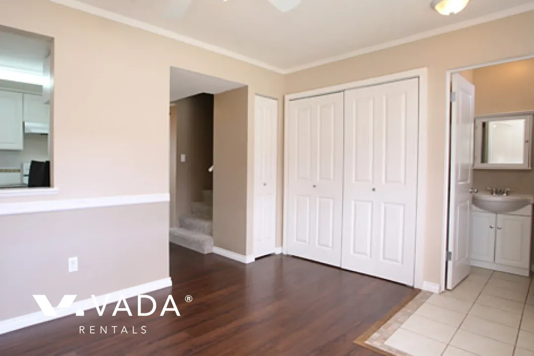 Glenacres Village in Saunders - 3 Bedroom Townhouse For Rent in Richmond at 539 - 9651 Glendower Drive, Richmond, BC