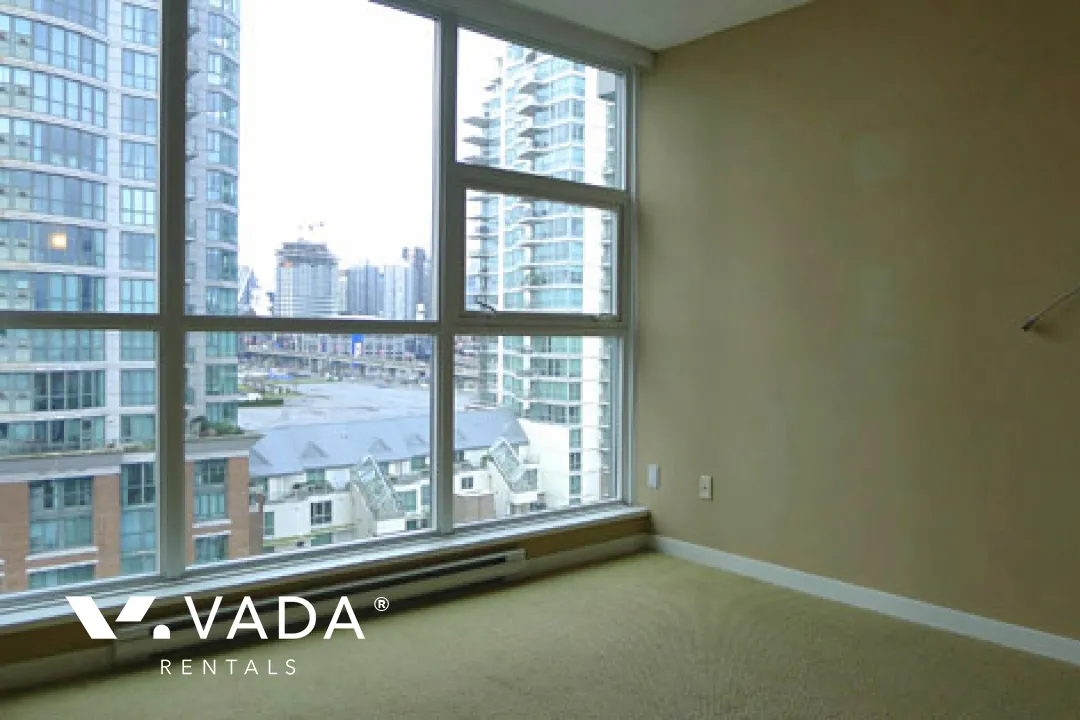 Sussex in Southeast False Creek - 1 Bedroom Apartment For Rent in Vancouver at 1006 - 189 National Avenue, Vancouver, BC